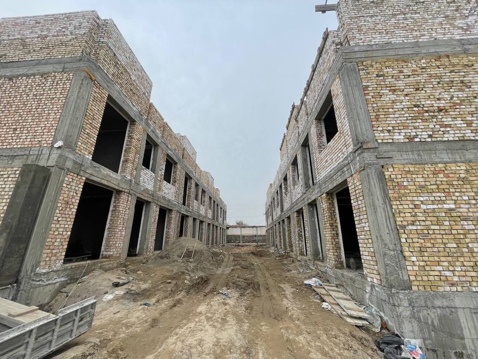 Продаю коттеджи. 1.7 сотки. 300м2.