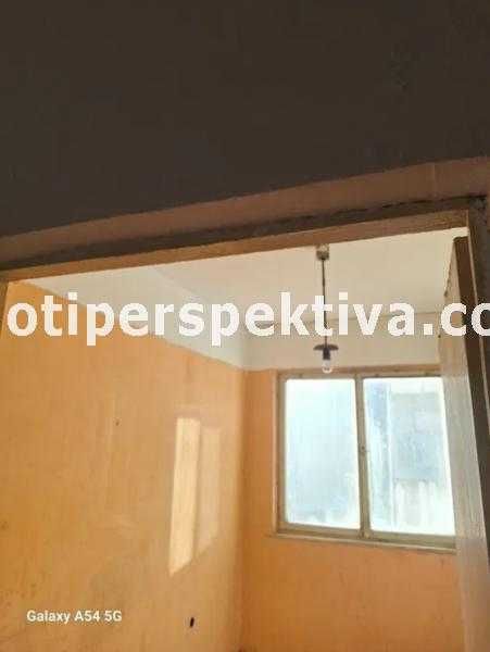 Продава се Тристаен апартамент в Пловдив, Кючук Париж - 68 кв.м за 1018 €/кв.м - Снимка #6