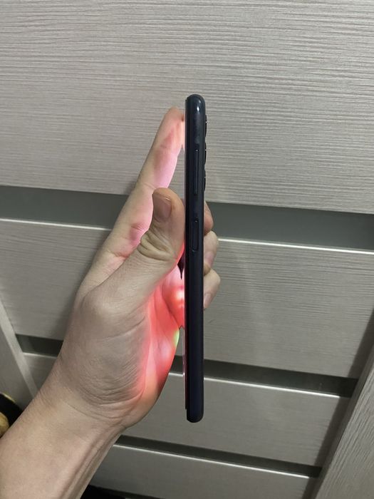 Samsung A13 128гб идеальный состяние