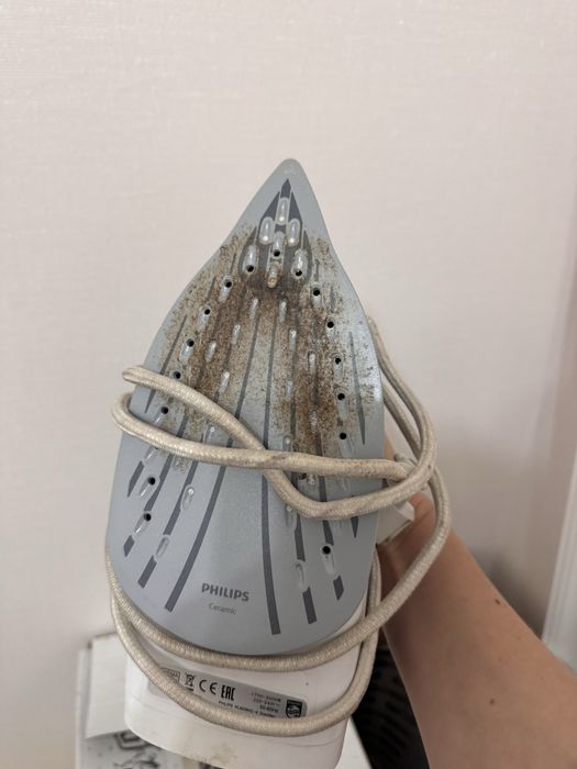 Утюг, обогреватель