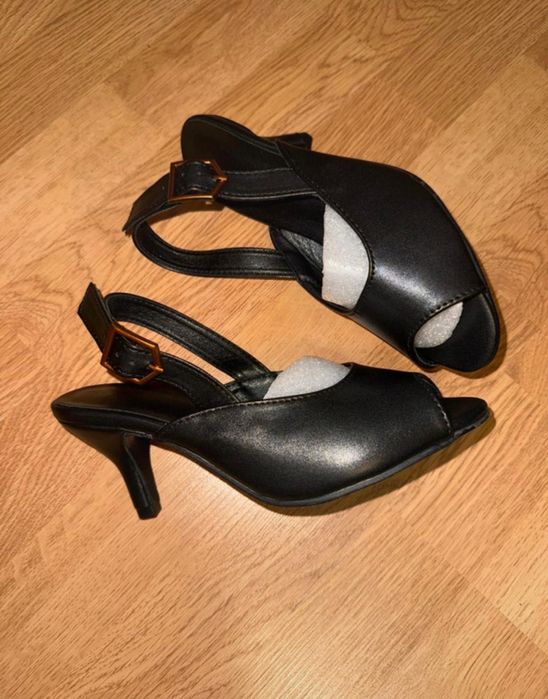 Pantofi slingback negri eleganti cu platforma marimea 36