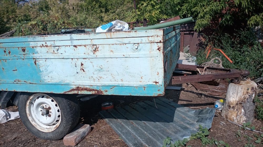 Продаётся Легковой прицеп