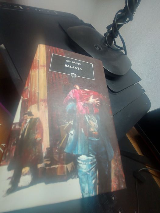 Cărți noi de vânzare