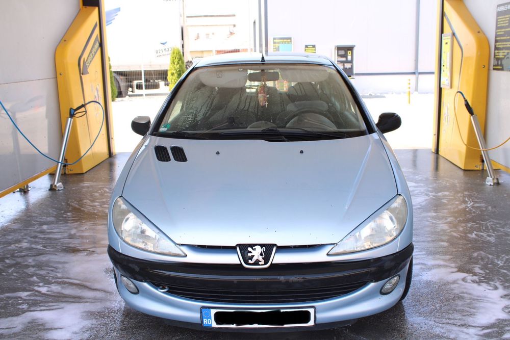 Peugeot 206  1.4 benzina