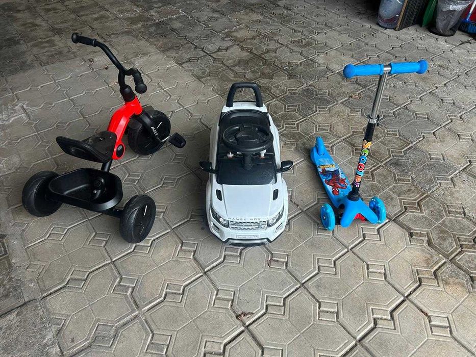 Велосипед, машинка и самокат