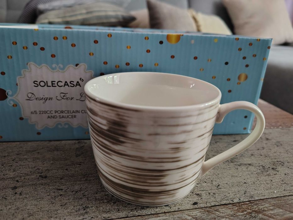 Сервиз за кафе и чай (нов) 12 части Solecasa 220 мл - 45 лв.