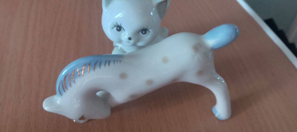 Статуэтки продаётся