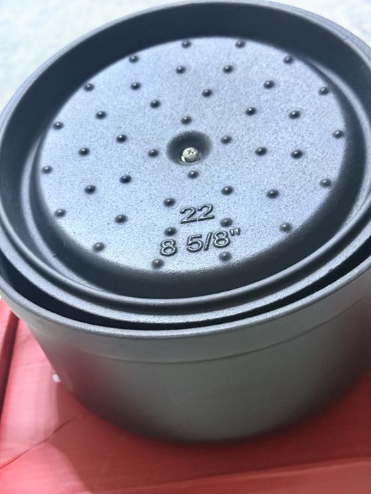 Продам новый чугунный казан