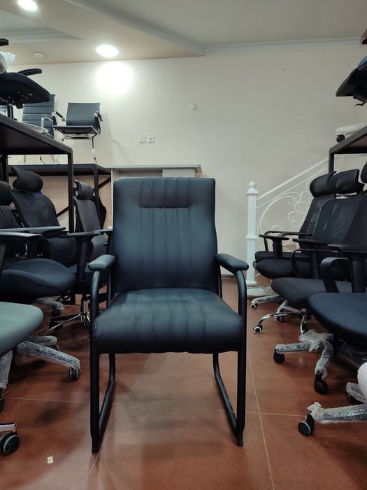 Kreslo visitor DARK , Кресло VISITOR.2