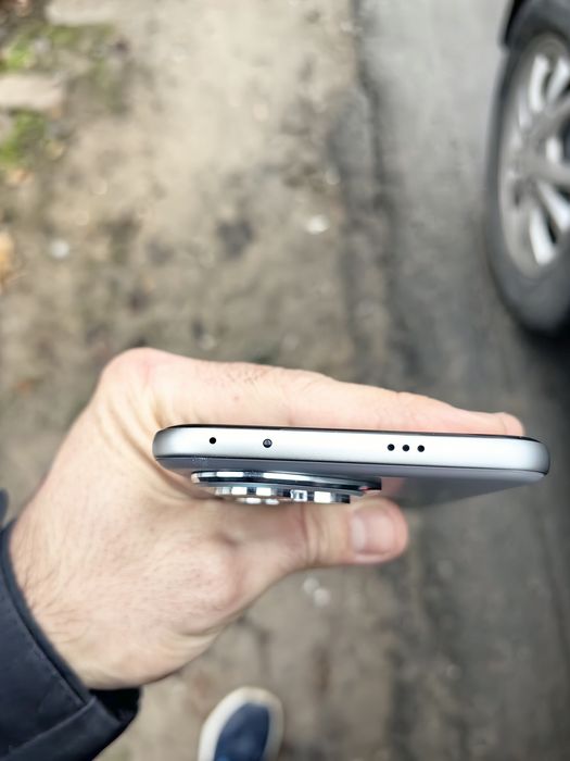 Honor 400pro 12/512 серый