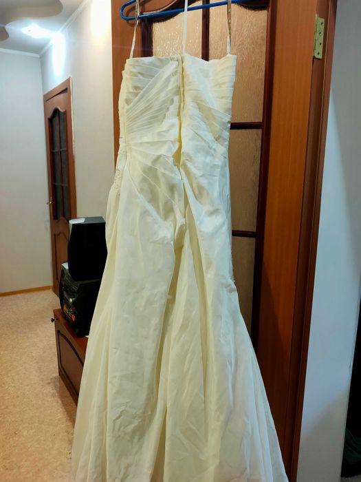 Продам свадебное платье из Парижа