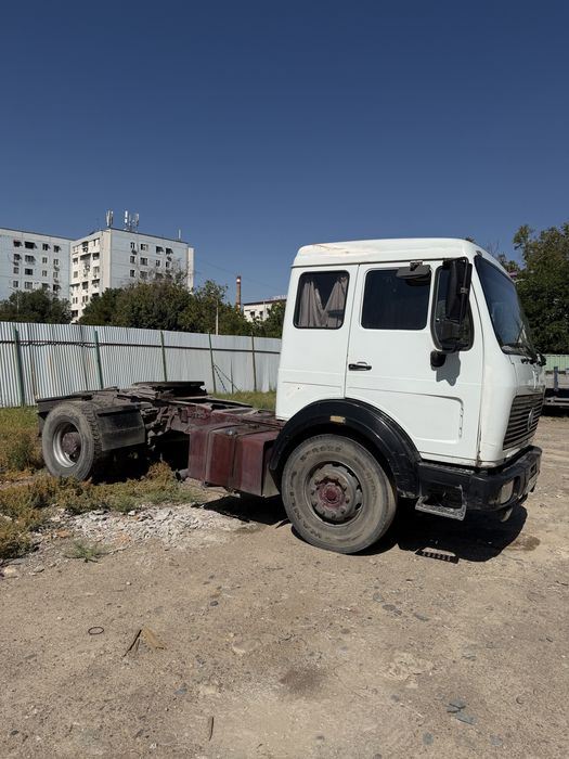 mercedes-benz тигач