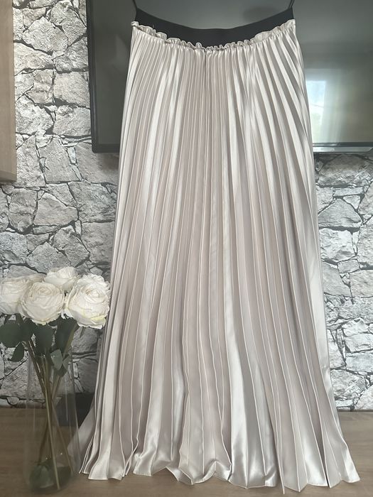 Пола плисирана zara S