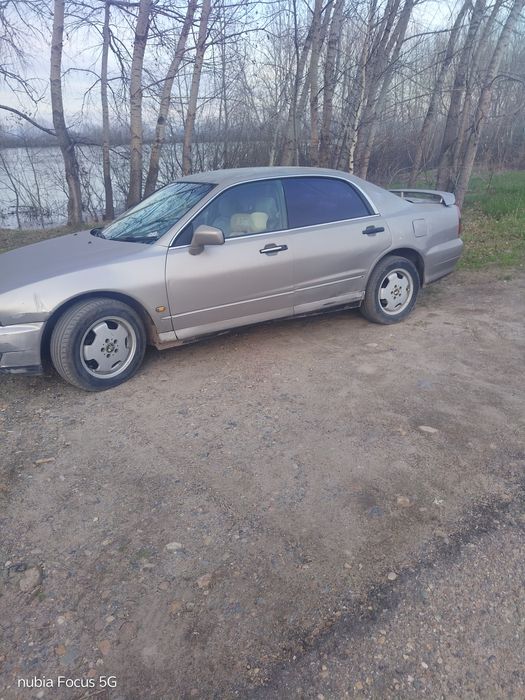 Прадаи машину Митсубиси диамант