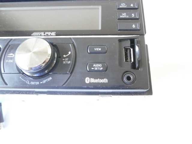 Плеър за кола Alpine CDE-W235BT