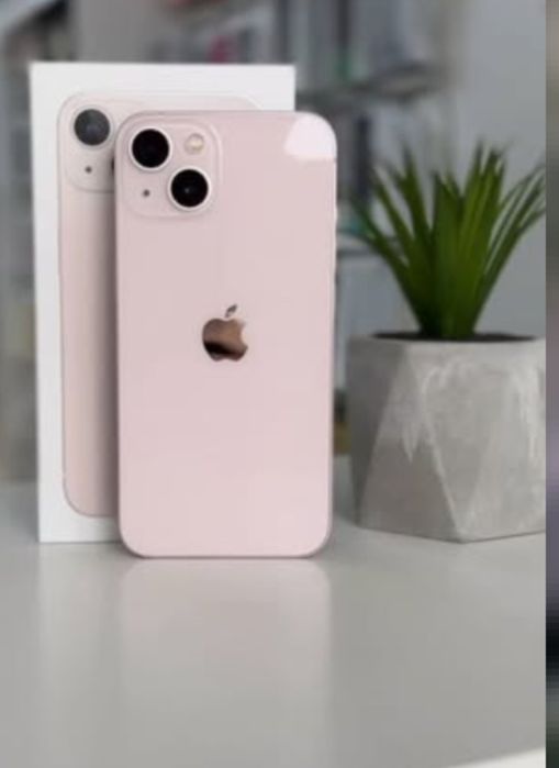 Продавам айфон 13