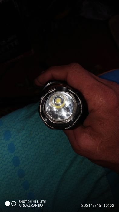 Продам фонарик..