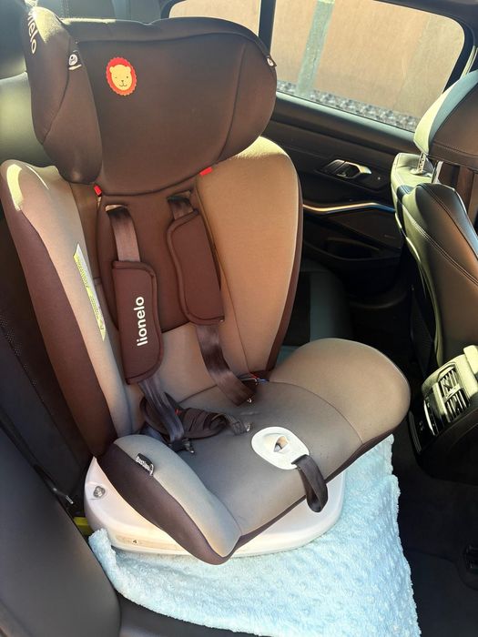 Scaun auto lionelo pentru copii