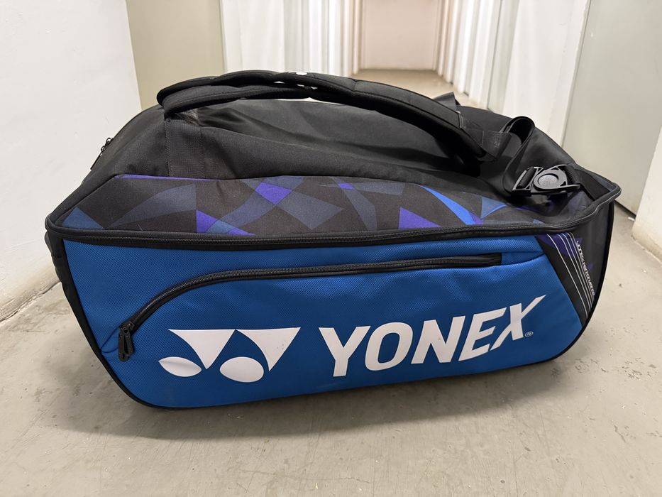 Geanta tenis YONEX