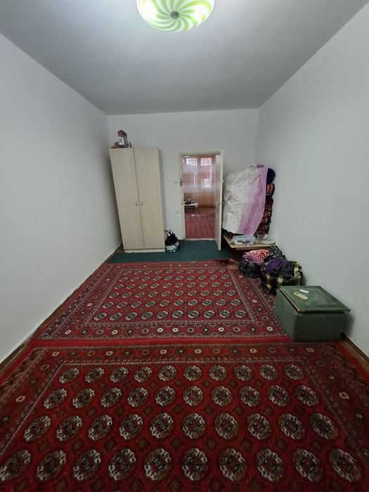 Qizlarga kvartira 3 ta qizga