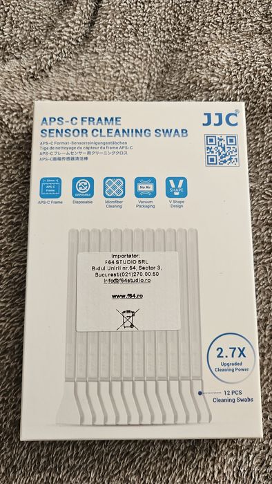 Aparat foto Canon EOS R50