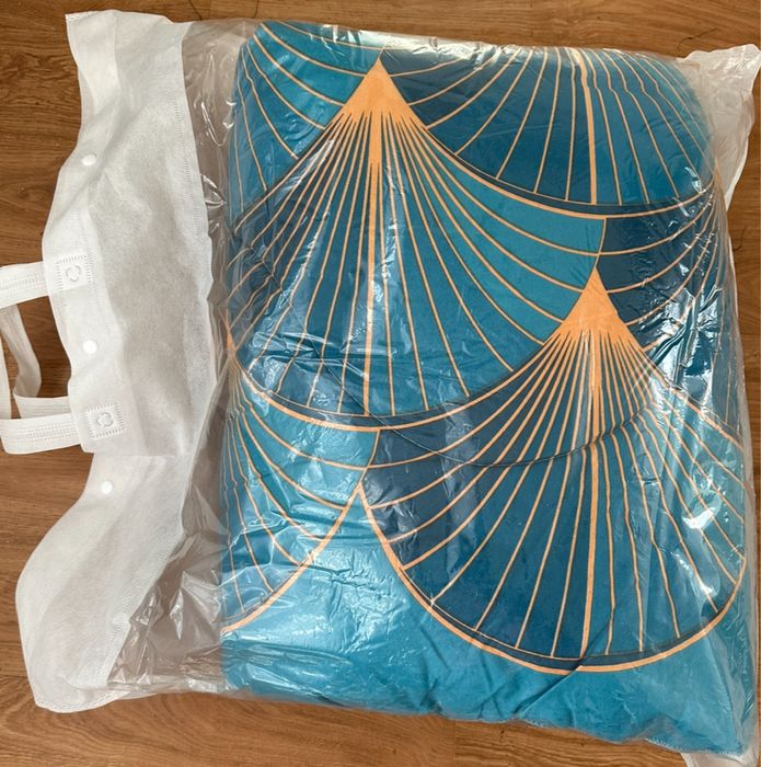 Теплое новое одеяло , односпалка