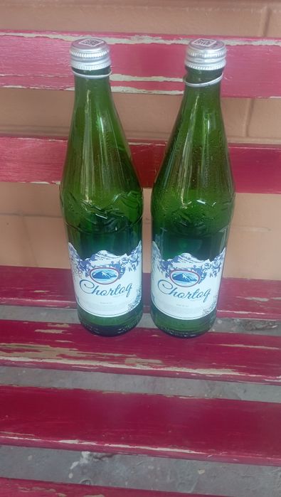 Бутылки стеклянные