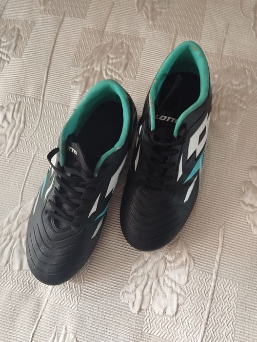 Футболни обувки,, PUMA"oт естествена кожа EVO SPEED3! !