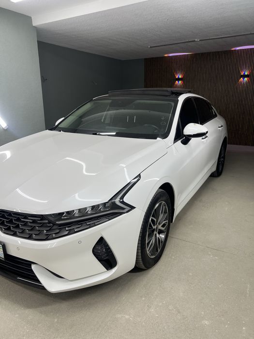 Kia  k5  2022 yil