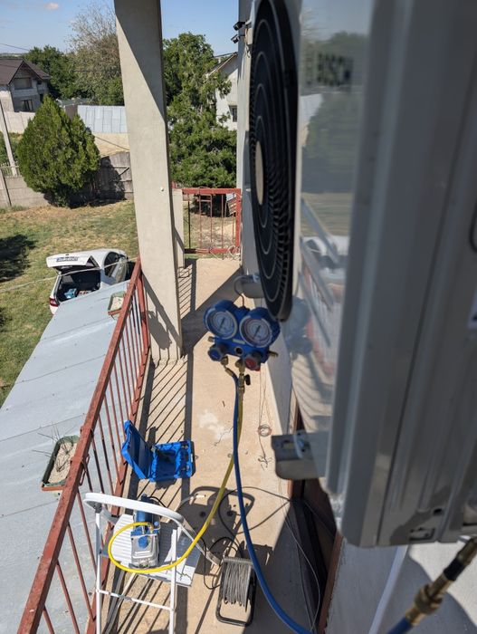 Montaj aparat aer condiționat  , încărcare freon