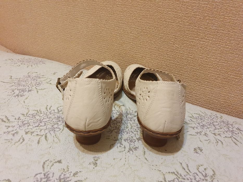 Босоножки натуральная кожа