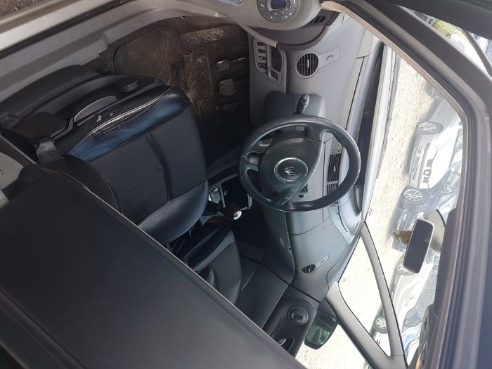 Renault Espace 2.0 dci , Рено Еспайс 4 на части!
2008г.