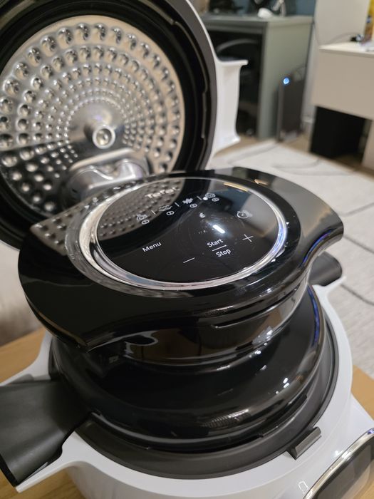 Multicooker Tefal Cook4me + accesoriu Air Fryer