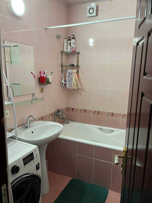 Kvartiraga Qiz olamiz ijaraga