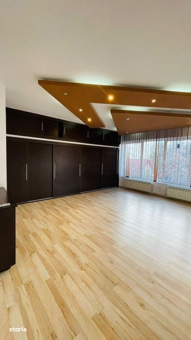 Casa P+1E+M | Zona Compozitori | Birouri