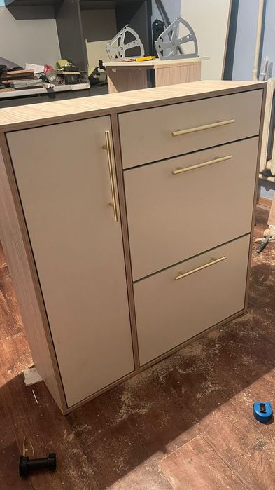 Аяқ кием полка в Наличи