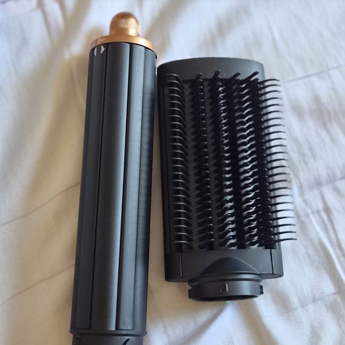 Vand trusă dyson