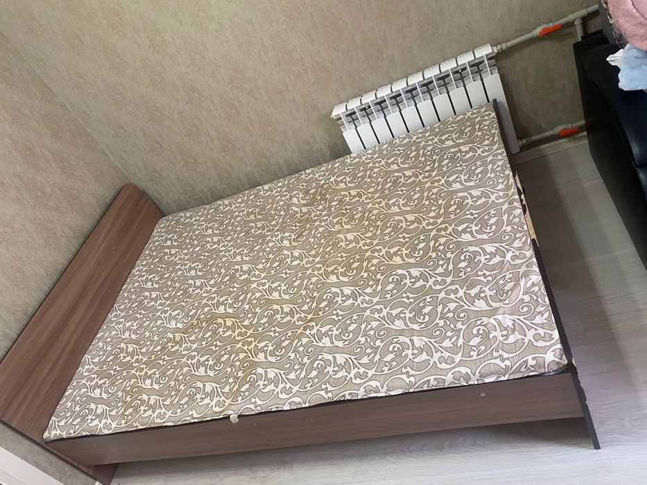Продам кровать двух спальную