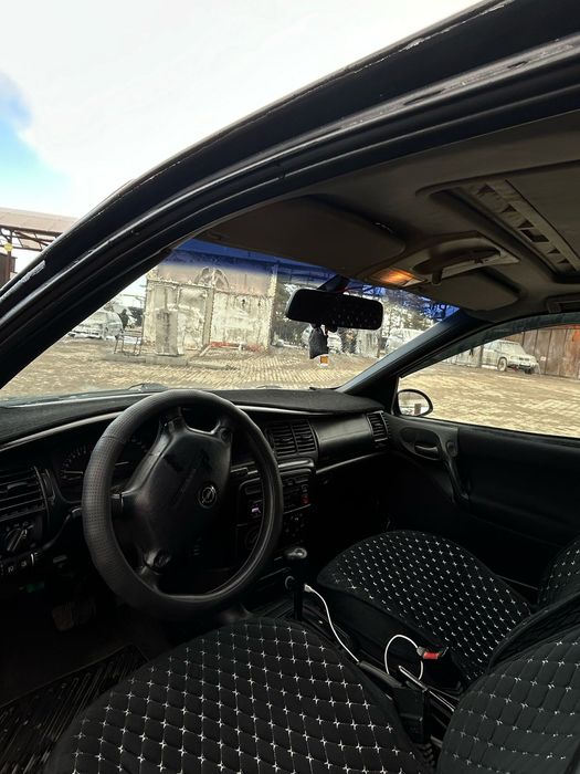 Продам машину Опель