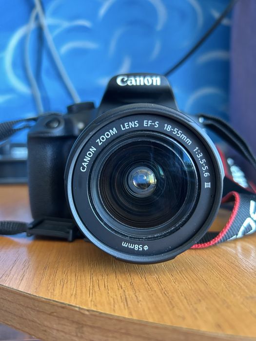 Canon EOS 1200D  ca nou, stare impecabilă
