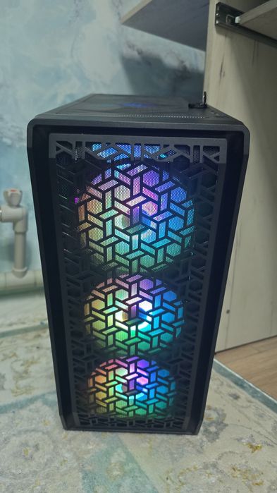 Настольный компьютер