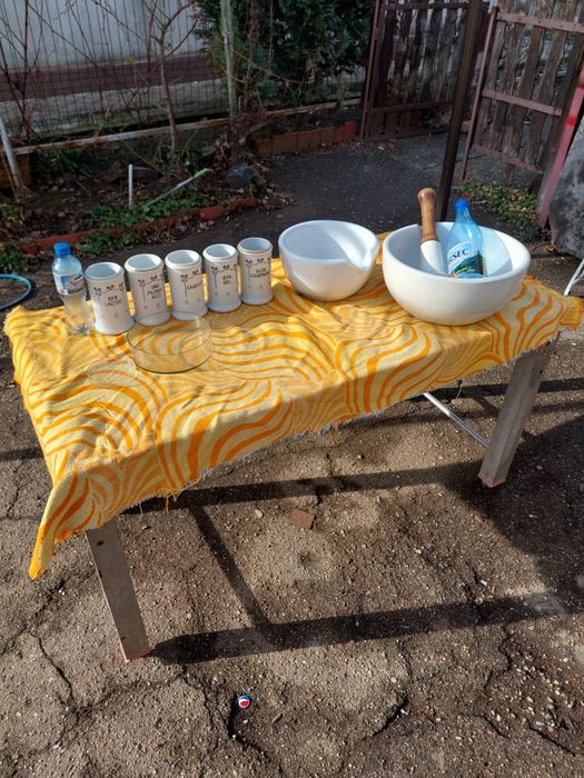 Mojar și recipiente  farmacie