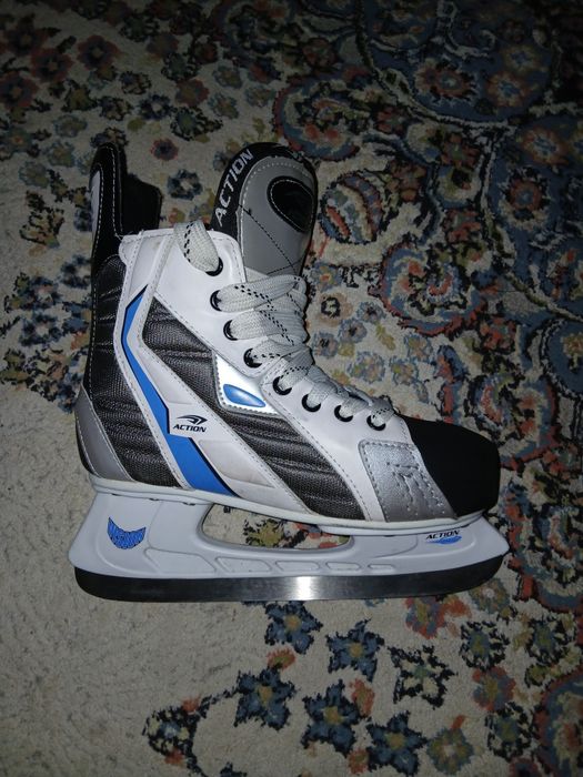 Коньки ,40 размер