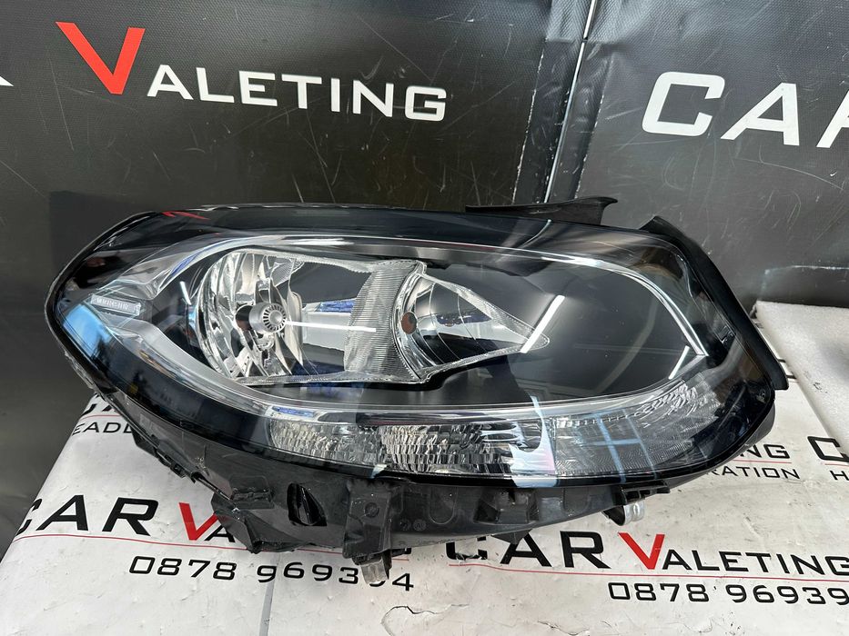 Фарове фар десен Mercedes B class 246 farove far Мерцедес Б 246