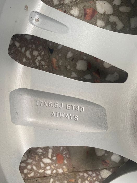 Jante originale AUDI VW SKODA 215 65 17 anvelope noi senzori presiune