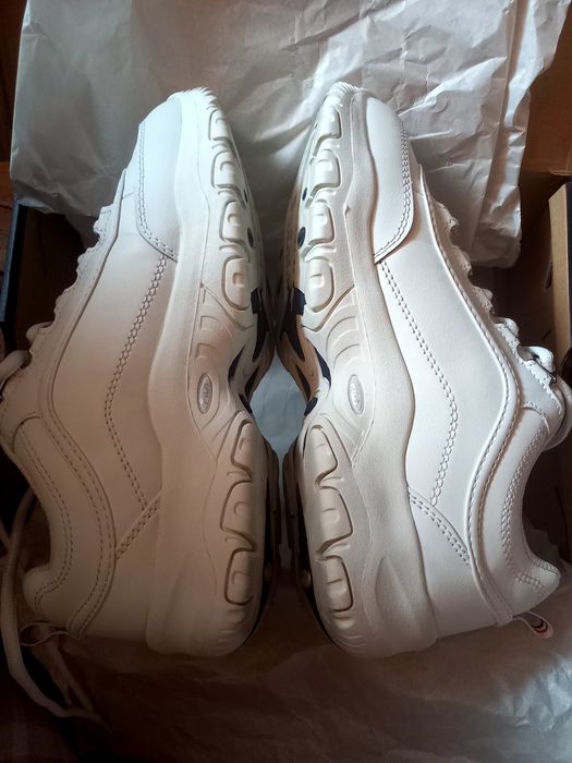 Vând sneakers FILA unisex