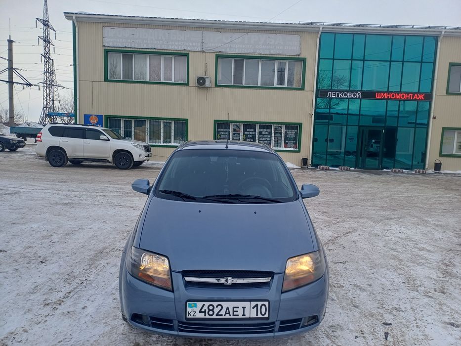 Авео 2007 год автомат.