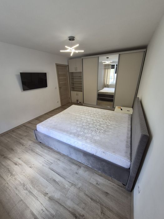 Inchiriez apartament 2 camere in Piatra Neamt