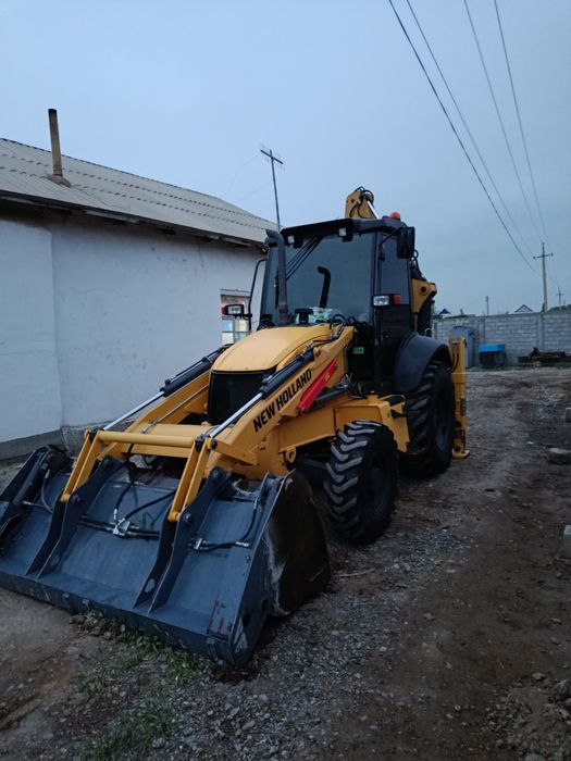 New Holland B90BL