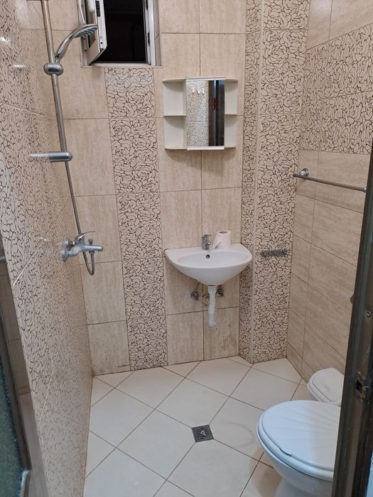 Дава се под наем Едностаен апартамент в Варна, Център - 40 кв.м за 306 € - Снимка #4